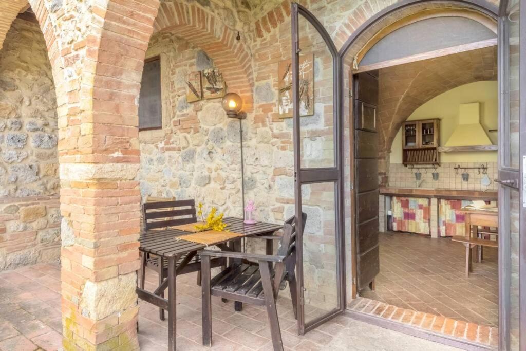 Casa Giovanna Castel San Gimignano Exterior foto